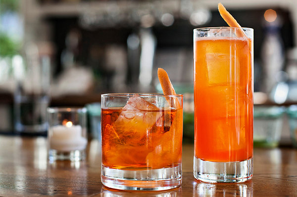 Sipping on a Sunset, Italy in Mind - NYTimes.com